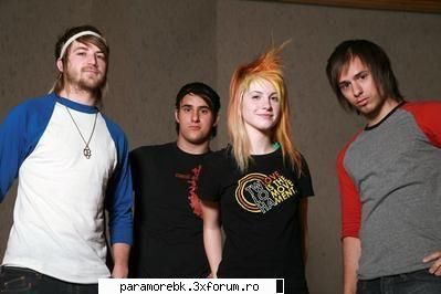 Poze - saya - Paramore