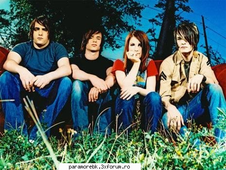 Poze - saya - Paramore