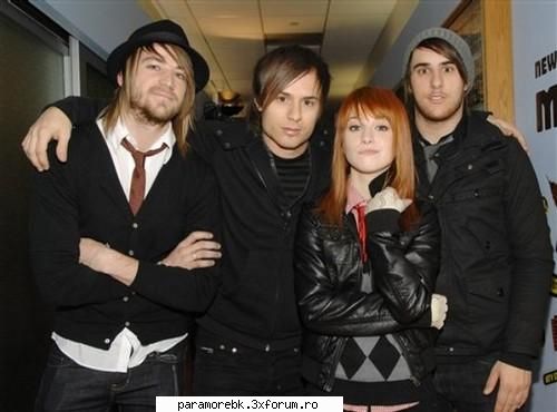 Poze - saya - Paramore