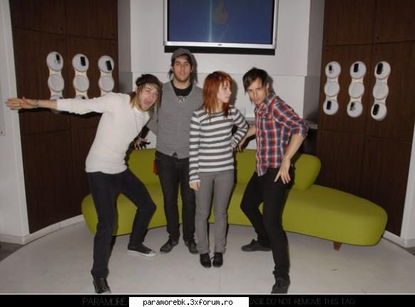 Poze - saya - Paramore