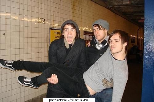 Poze - saya - Paramore