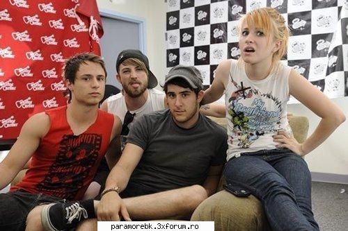Poze - saya - Paramore