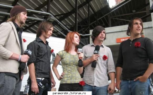 Poze - lav_ubesk_paramore - Paramore