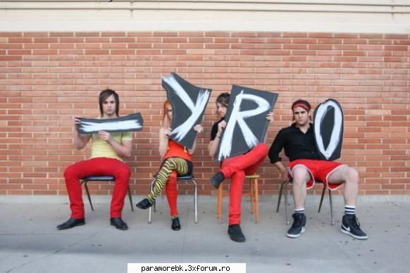 Poze - lav_ubesk_paramore - Paramore