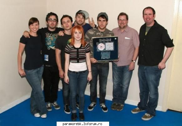 Poze - lav_ubesk_paramore - Paramore
