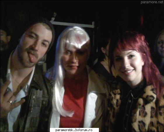 poze amuzante - lav_ubesk_paramore - Paramore