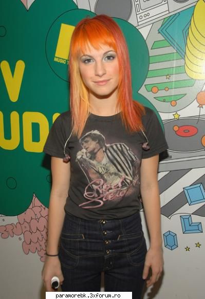 poze cu Hayley - imi plac pantalonii - Hayley