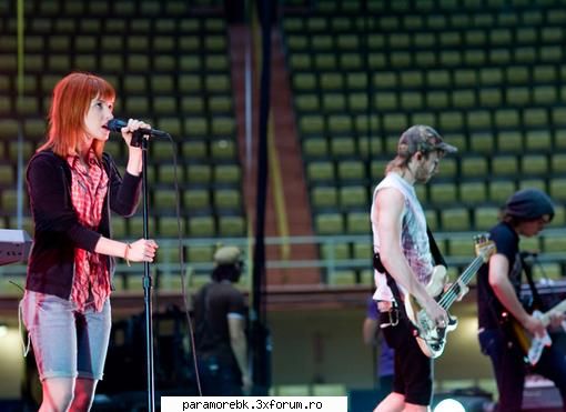 poze cu Hayley - saya - Hayley