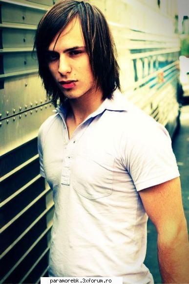 poze cu josh - hey aveam si eu poza asta in fine - Josh